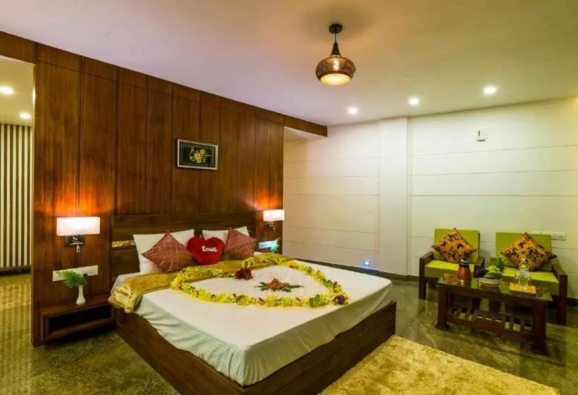 Resort Mayookham