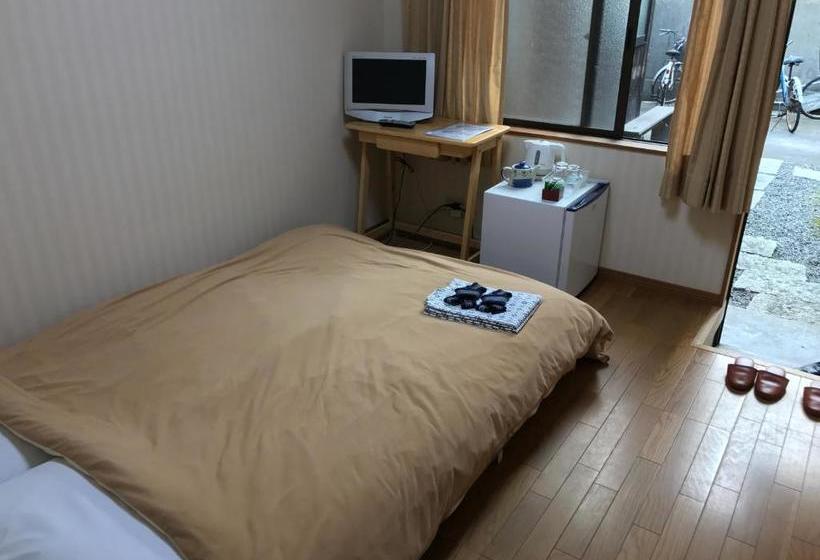 بنسيون Minshuku Takenoya