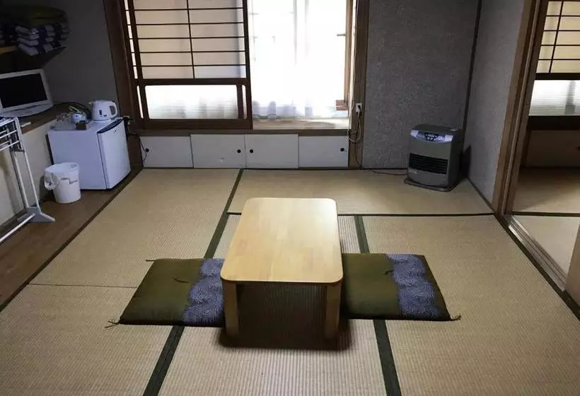 Majatalo Minshuku Takenoya