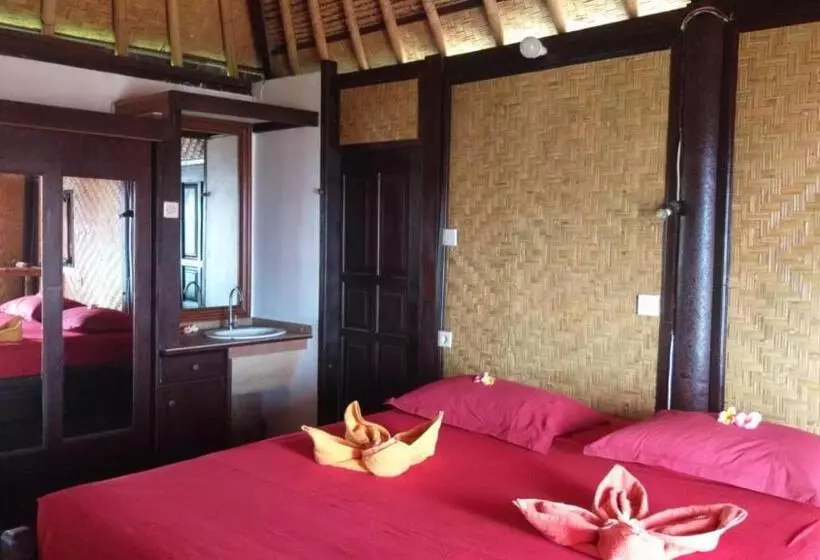 Majatalo Villa Manouria   Marcel