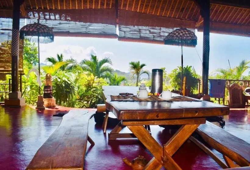 Majatalo Villa Manouria   Marcel