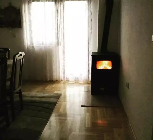 هتل Kuca Jelena
