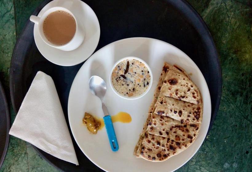 هتل Royal Panacea