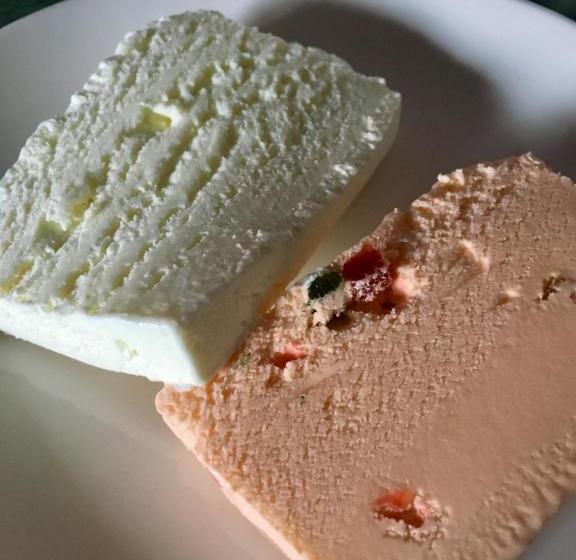 هتل Royal Panacea