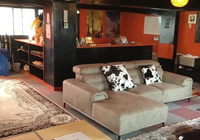 بنسيون Airport Osaka