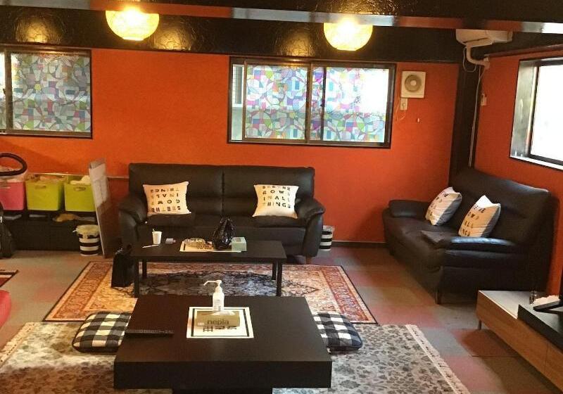 بنسيون Airport Osaka