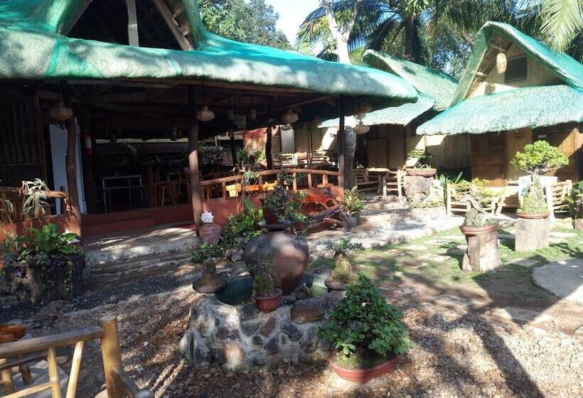 호스텔 Bahay Kawayan Backpackers Inn