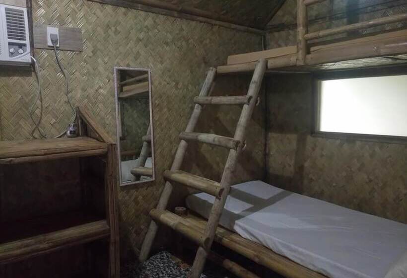 호스텔 Bahay Kawayan Backpackers Inn