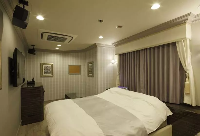 Hotelli Waltz Okazaki