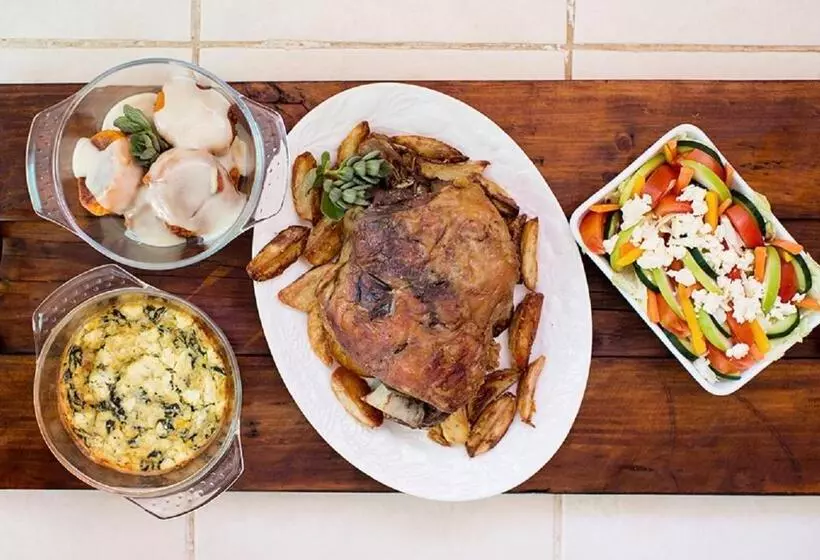 هتل White House Guest Farm