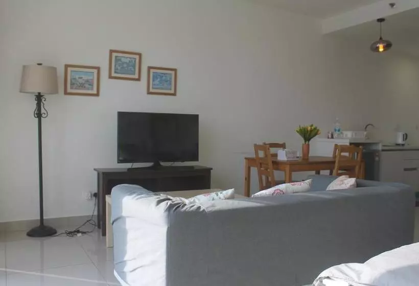 Threefour Guesthouse For 26 At Trefoil Setia Alam