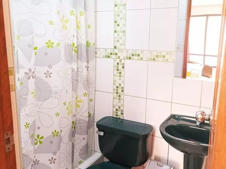 ユースホステル Kantu Hospedaje