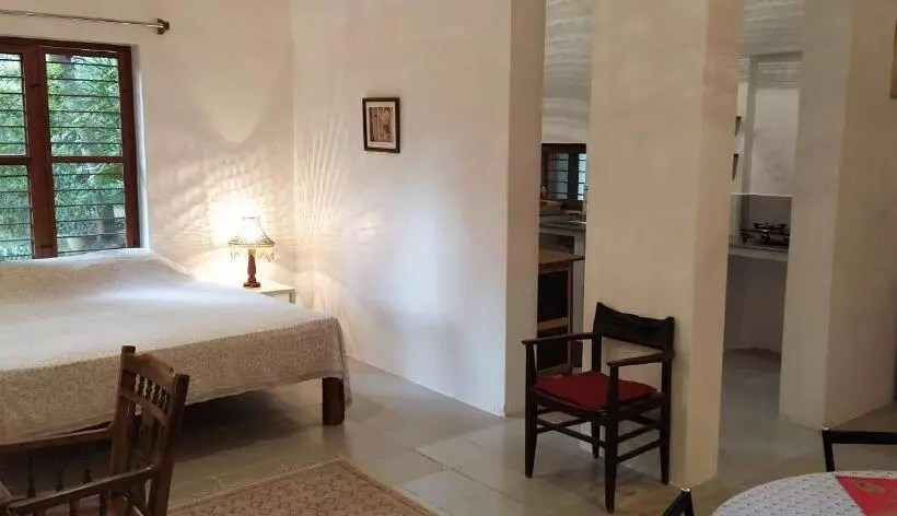 پانسیون Isai Ambalam Guest House