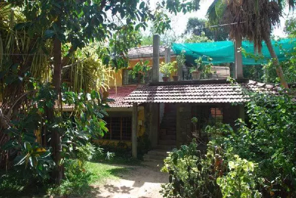 پانسیون Isai Ambalam Guest House