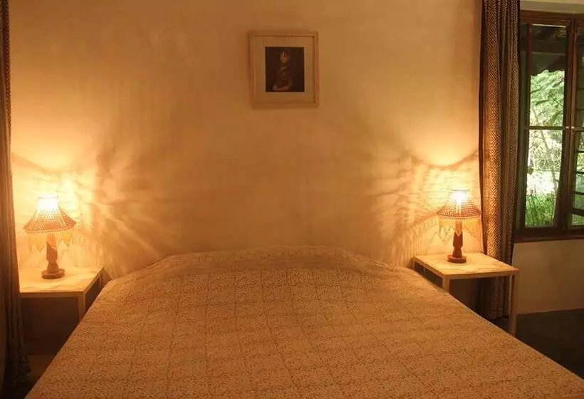 پانسیون Isai Ambalam Guest House