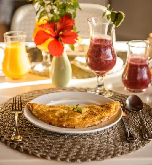 پانسیون Pousada Corveta