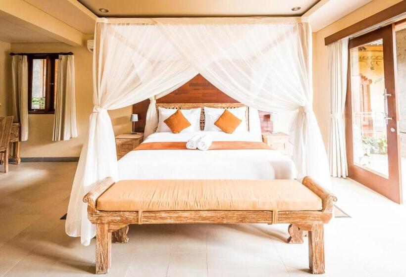 ペンション The Kalangan