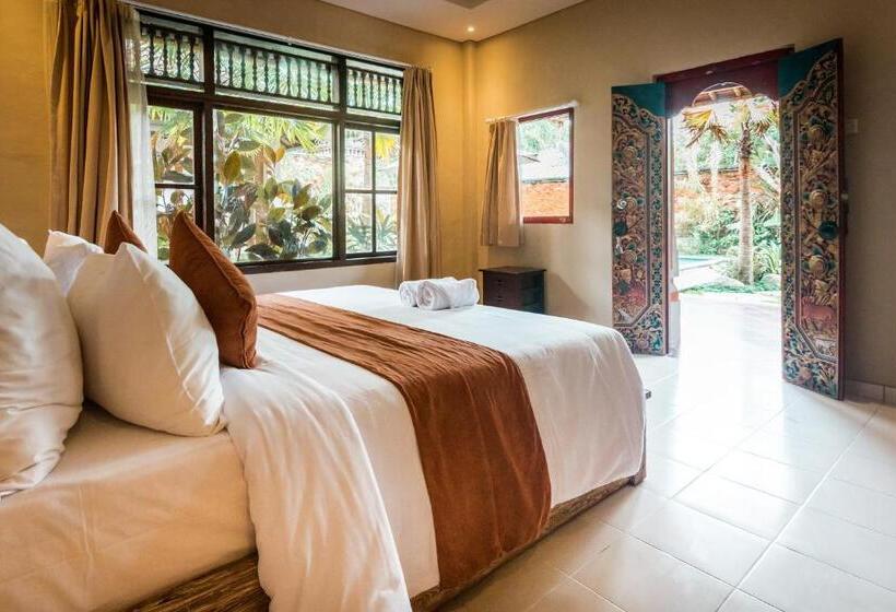 ペンション The Kalangan