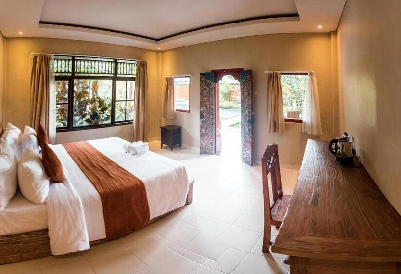 ペンション The Kalangan