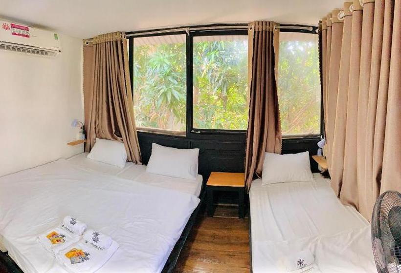 پانسیون The Local House Phu Yen