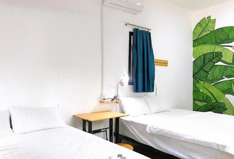 پانسیون The Local House Phu Yen