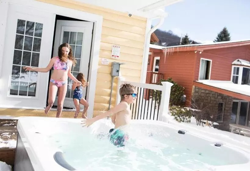 Hotelli The Lodges At Sunset Village