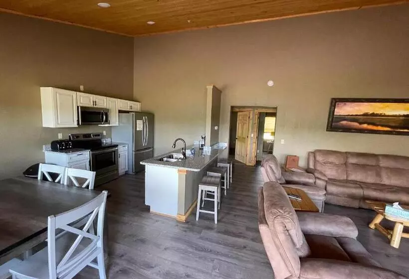 Hotelli The Lodges At Sunset Village