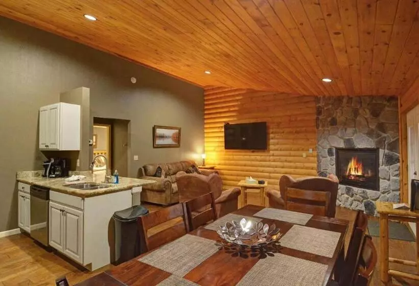 Hotelli The Lodges At Sunset Village