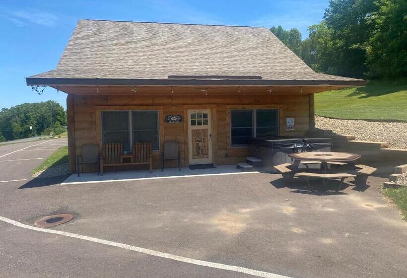 Szálloda The Lodges At Sunset Village