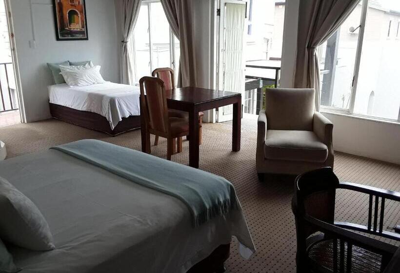 פנסיון Bon Ami Guest House