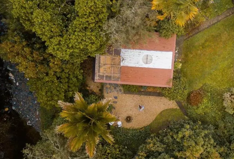 Majatalo Chalet Karaka