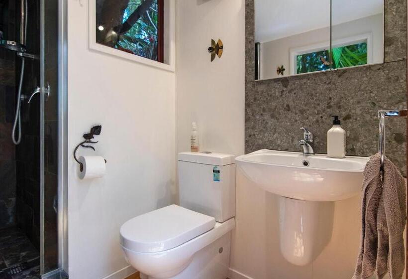 פנסיון Chalet Karaka