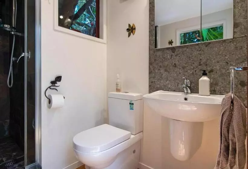 Majatalo Chalet Karaka