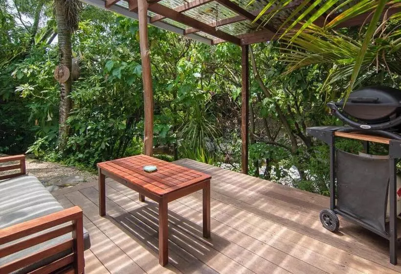 Majatalo Chalet Karaka