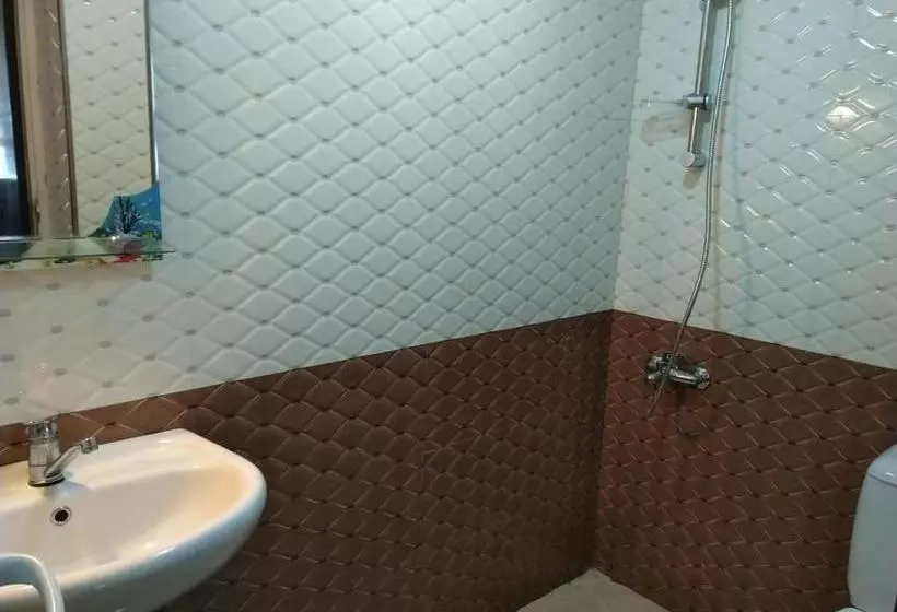 پانسیون Geno Guest House