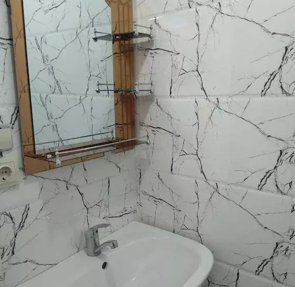 پانسیون Geno Guest House