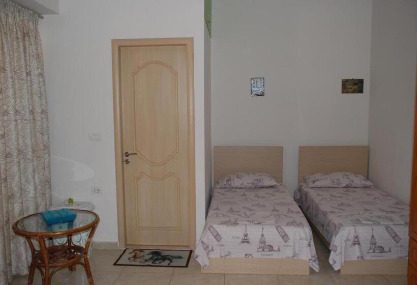 ペンション Olive Tree