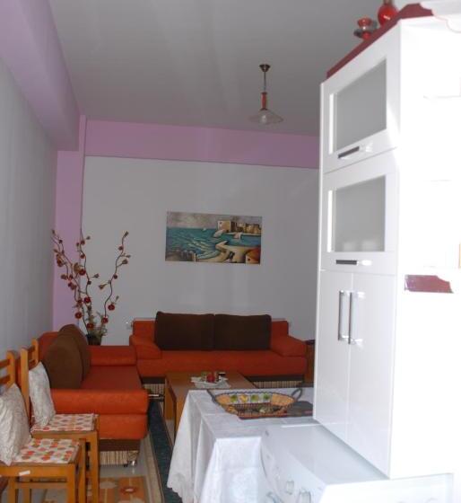 ペンション Olive Tree