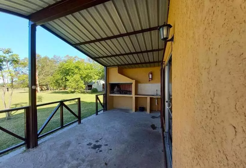 Retkeilymaja Posada Del Pio, Granja