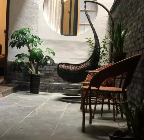ペンション Fenghuang Little Bear Family Guest House