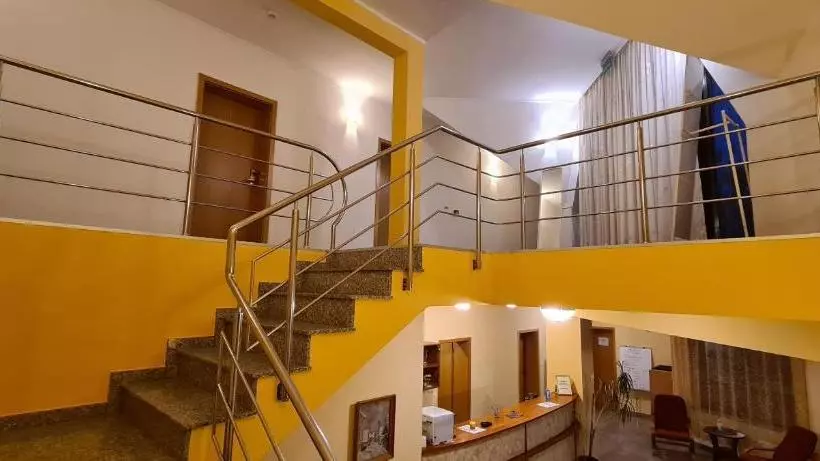 Majatalo Poiana Rasnoavei