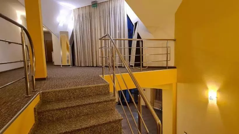 Majatalo Poiana Rasnoavei