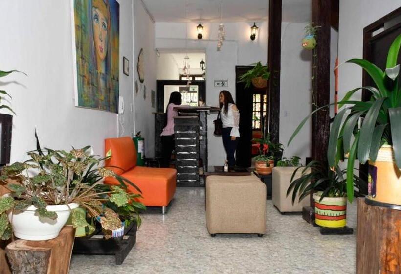 هاستل Aroma Del Bosque Posada Cafe