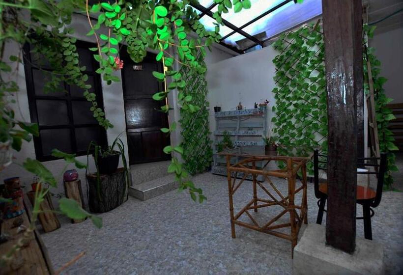 هاستل Aroma Del Bosque Posada Cafe