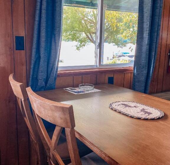 מוטל Rangeley Town & Lake