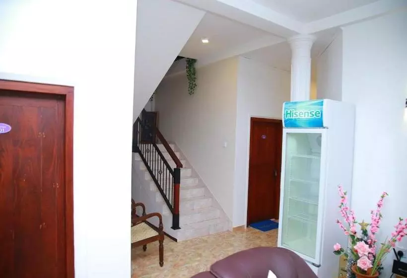 پانسیون Aken Villa