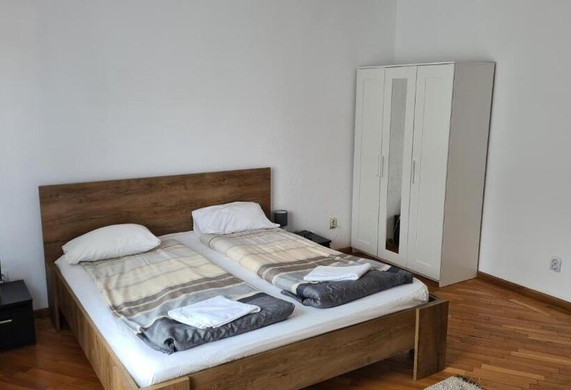 پانسیون Bigcitty Rooms