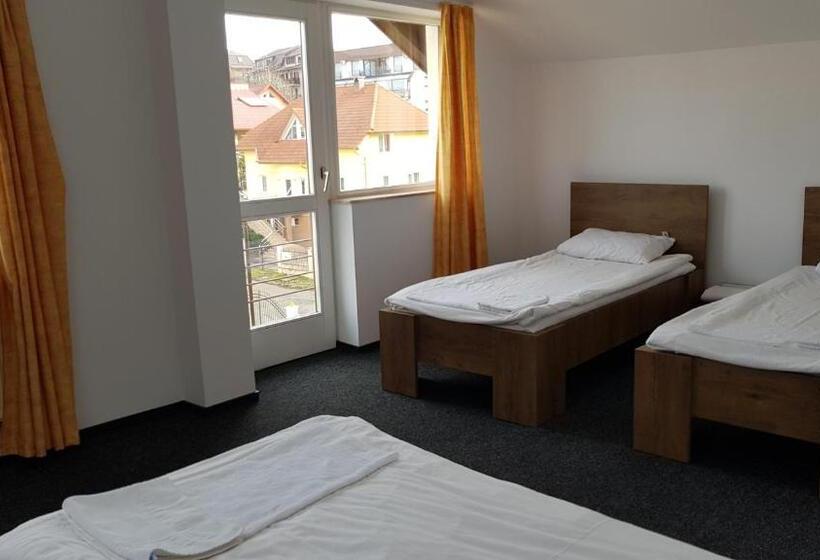 پانسیون Bigcitty Rooms