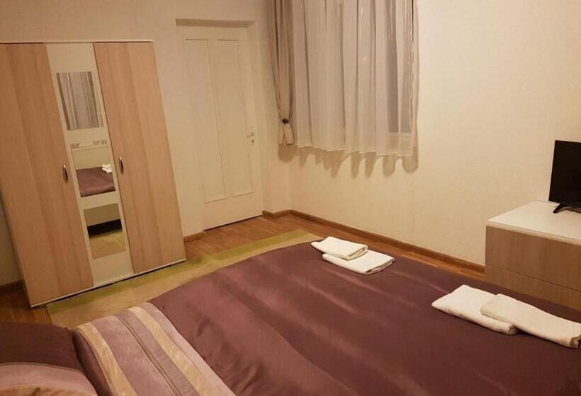 پانسیون Bigcitty Rooms