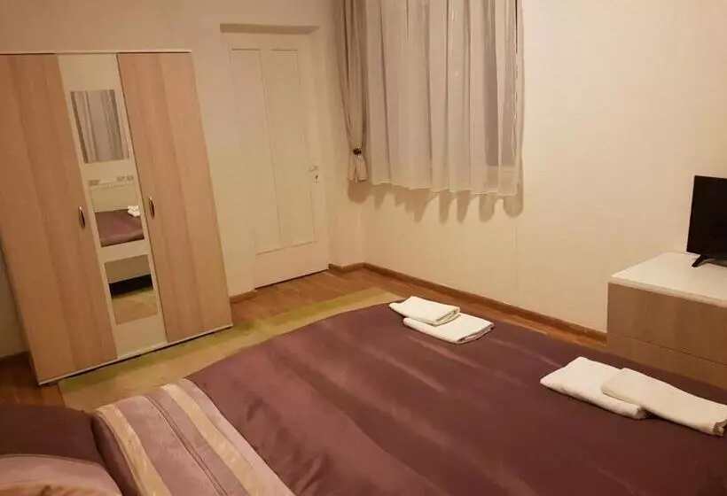 ペンション Bigcitty Rooms